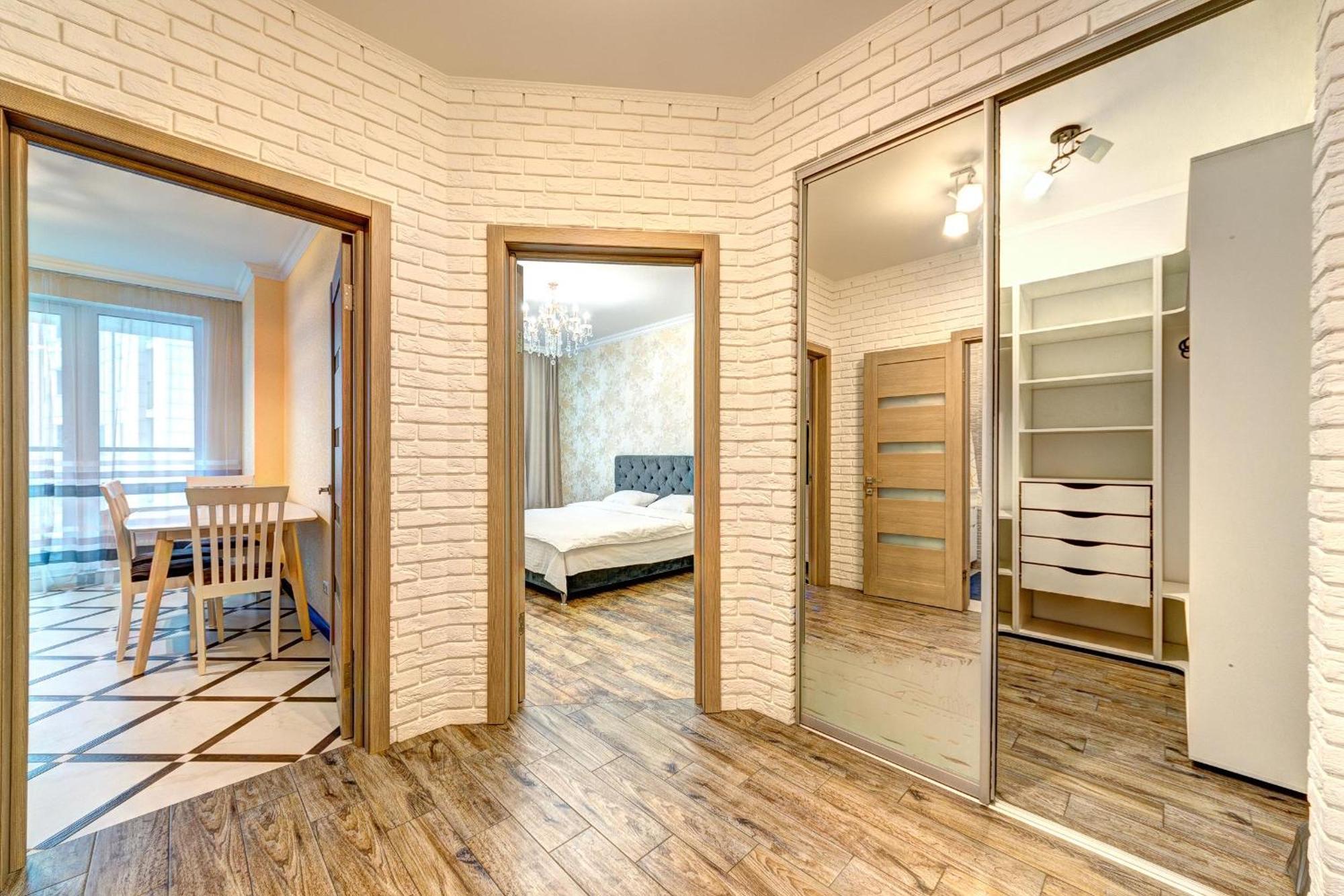 Apartment Voskresenska 18 , Парковые Озера Kiev Chambre photo