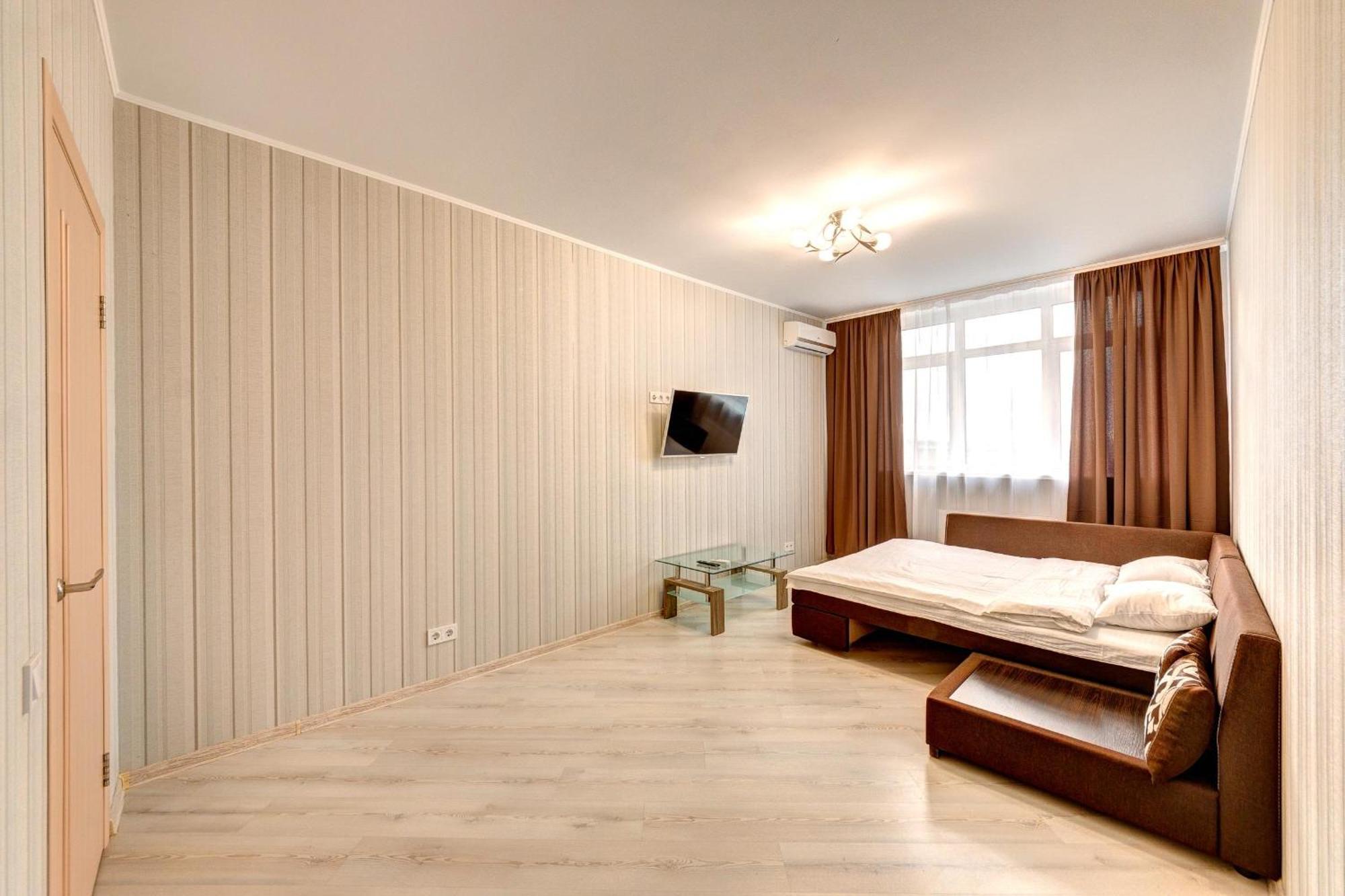 Apartment Voskresenska 18 , Парковые Озера Kiev Chambre photo