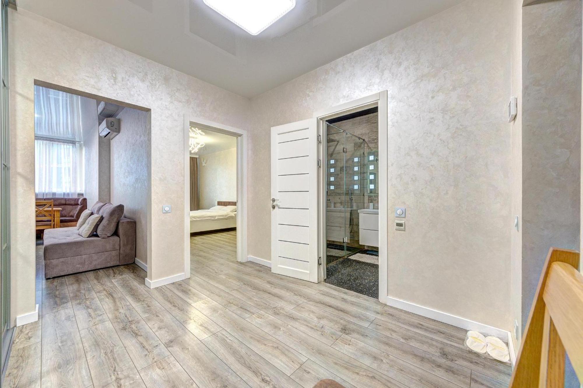 Apartment Voskresenska 18 , Парковые Озера Kiev Chambre photo